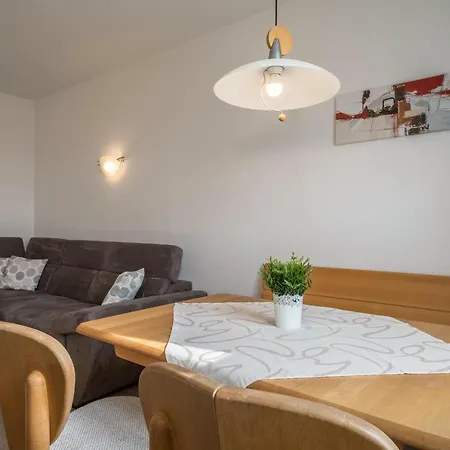 Apartman Hoescheler Gross *